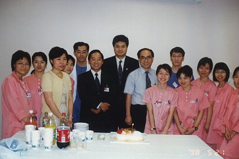 B_party.jpg (48013 bytes)